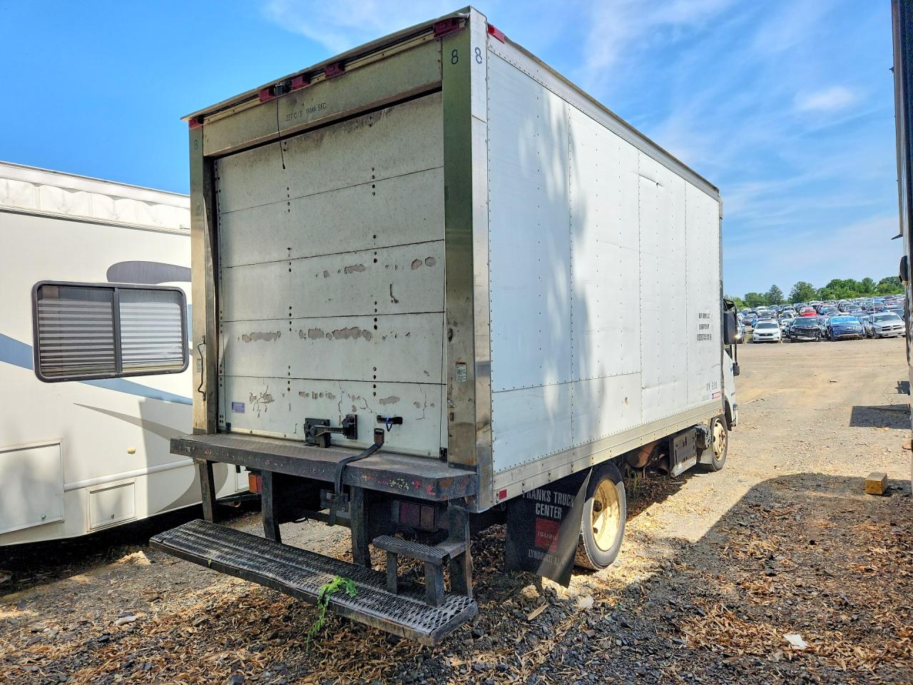 2014 ISUZU NPR