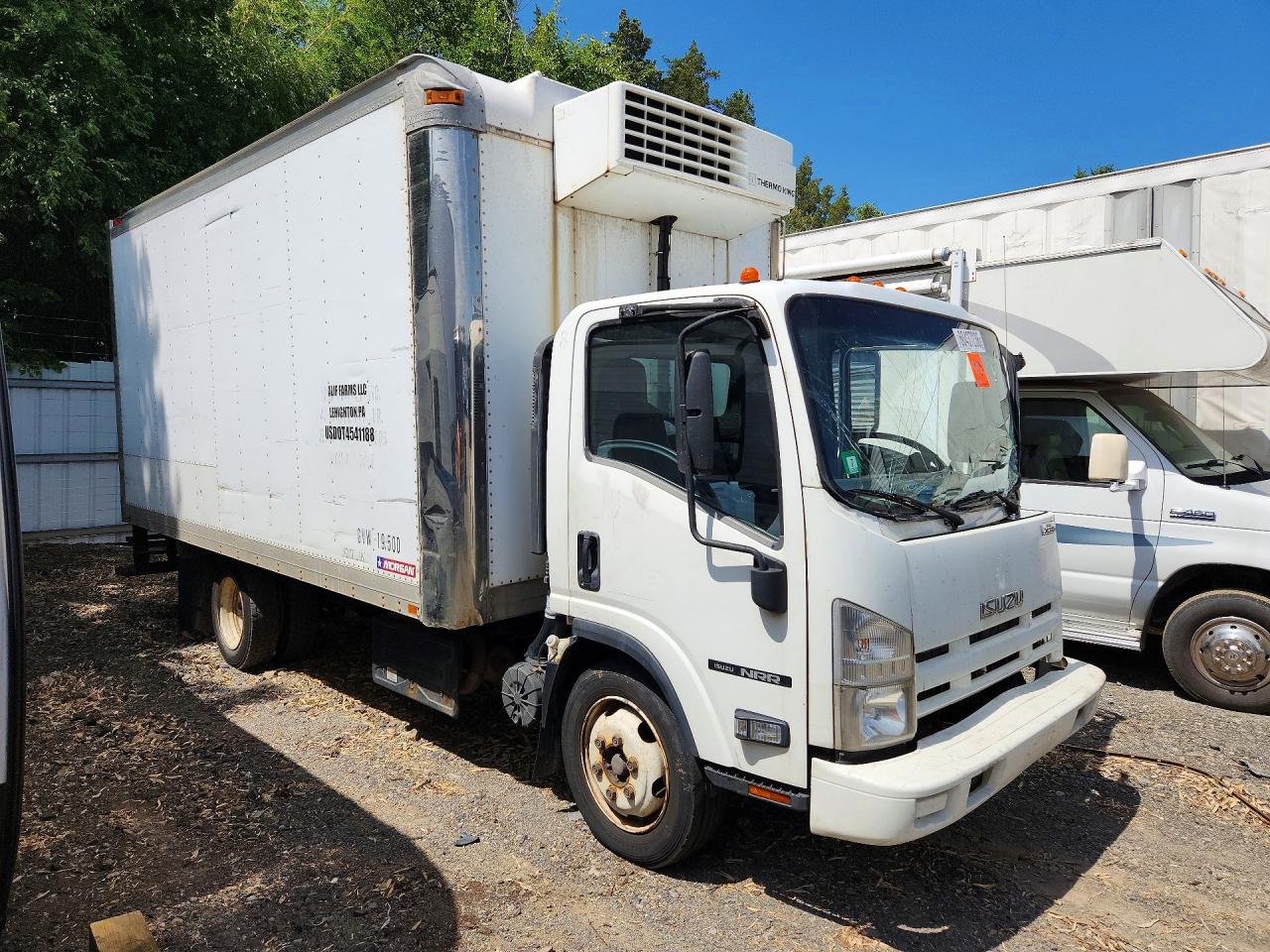 2014 ISUZU NPR