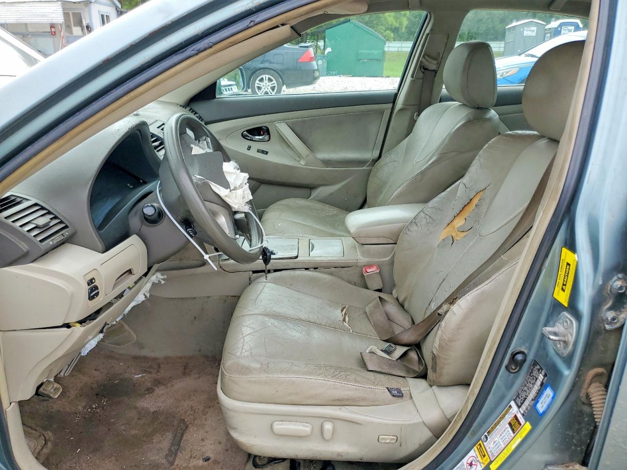 2010 TOYOTA CAMRY