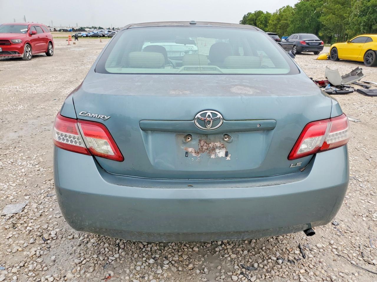 2010 TOYOTA CAMRY