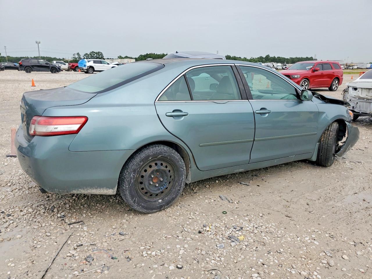2010 TOYOTA CAMRY