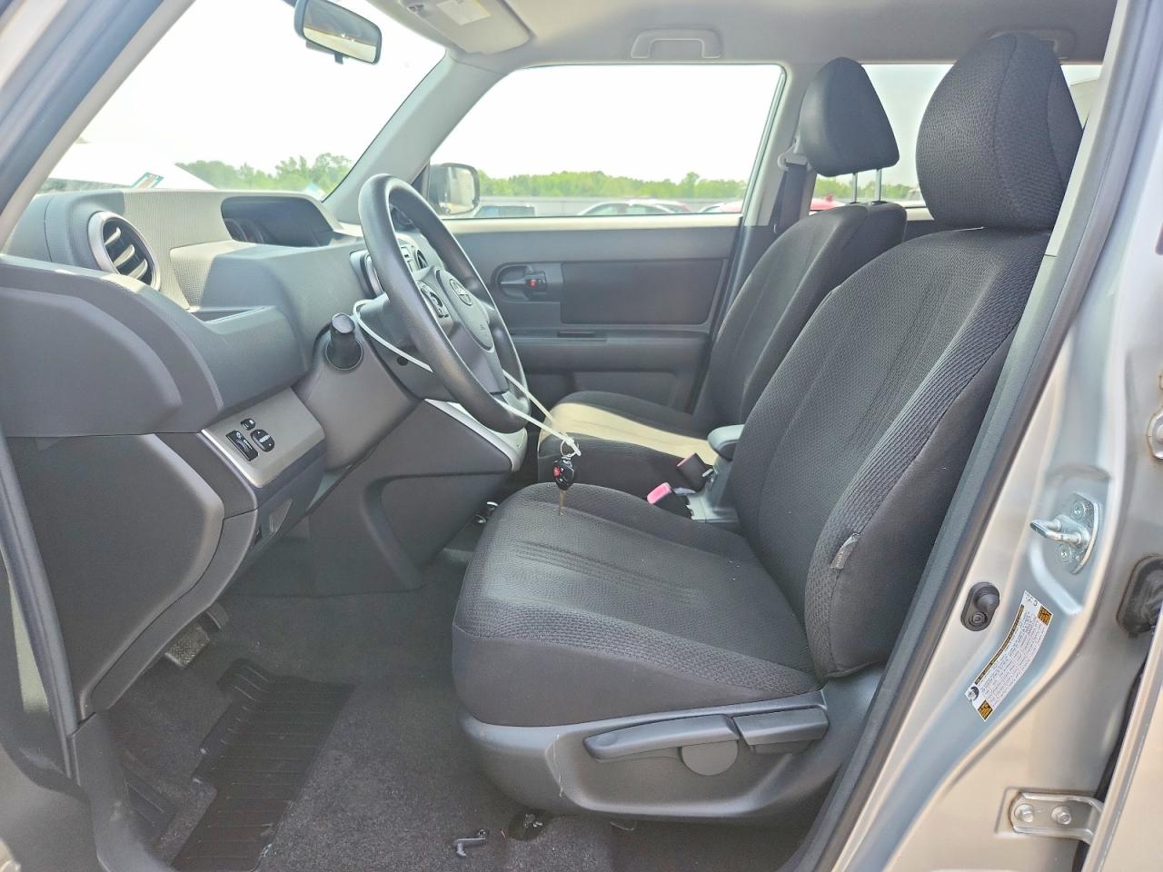 2008 TOYOTA SCION