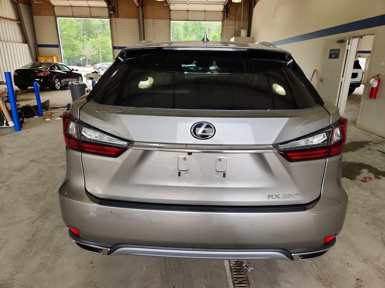 2021 LEXUS ES250