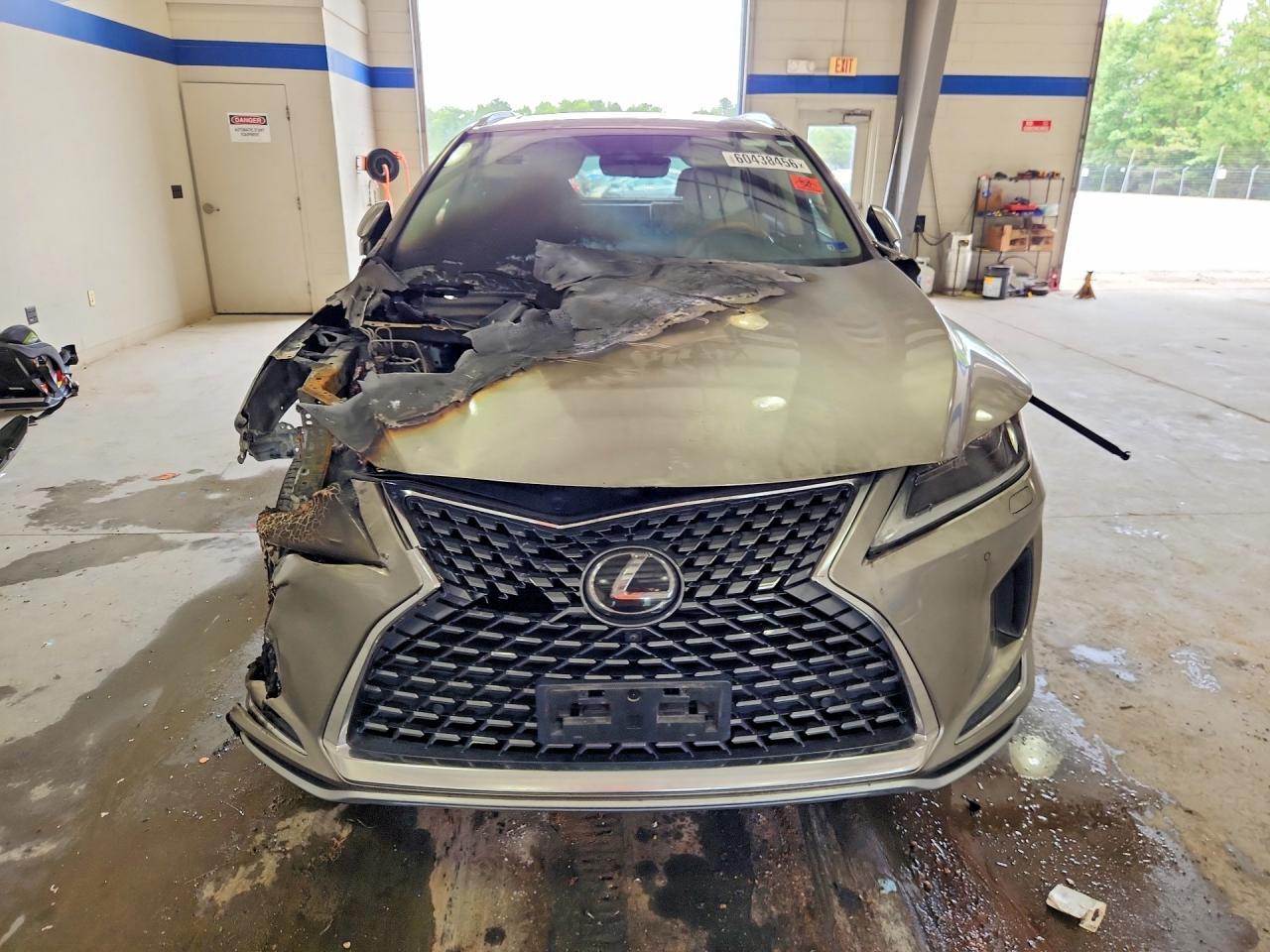 2021 LEXUS ES250