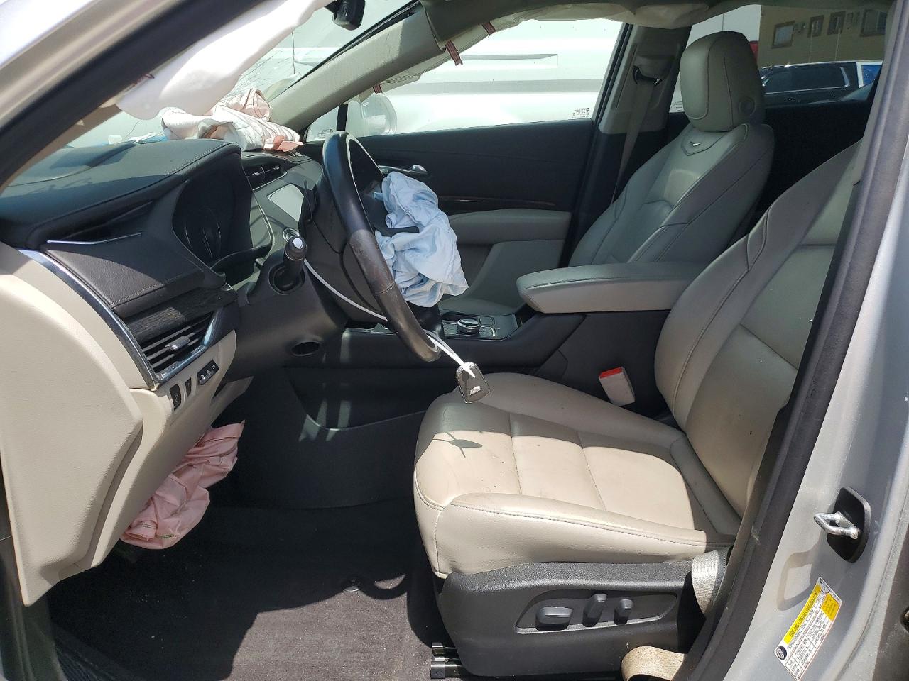 2020 CADILLAC XT4