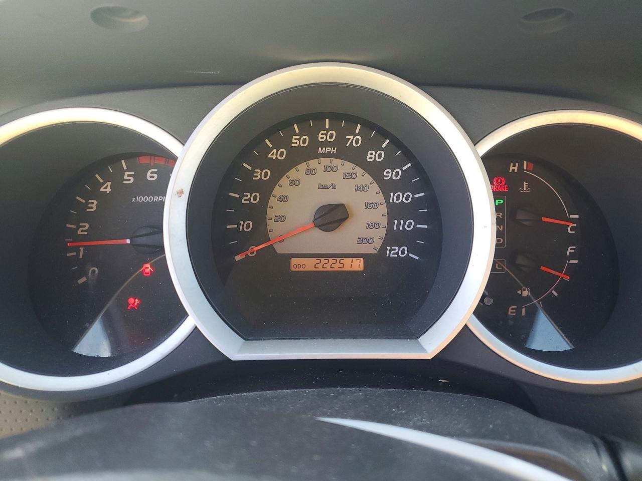 2010 TOYOTA TACOMA