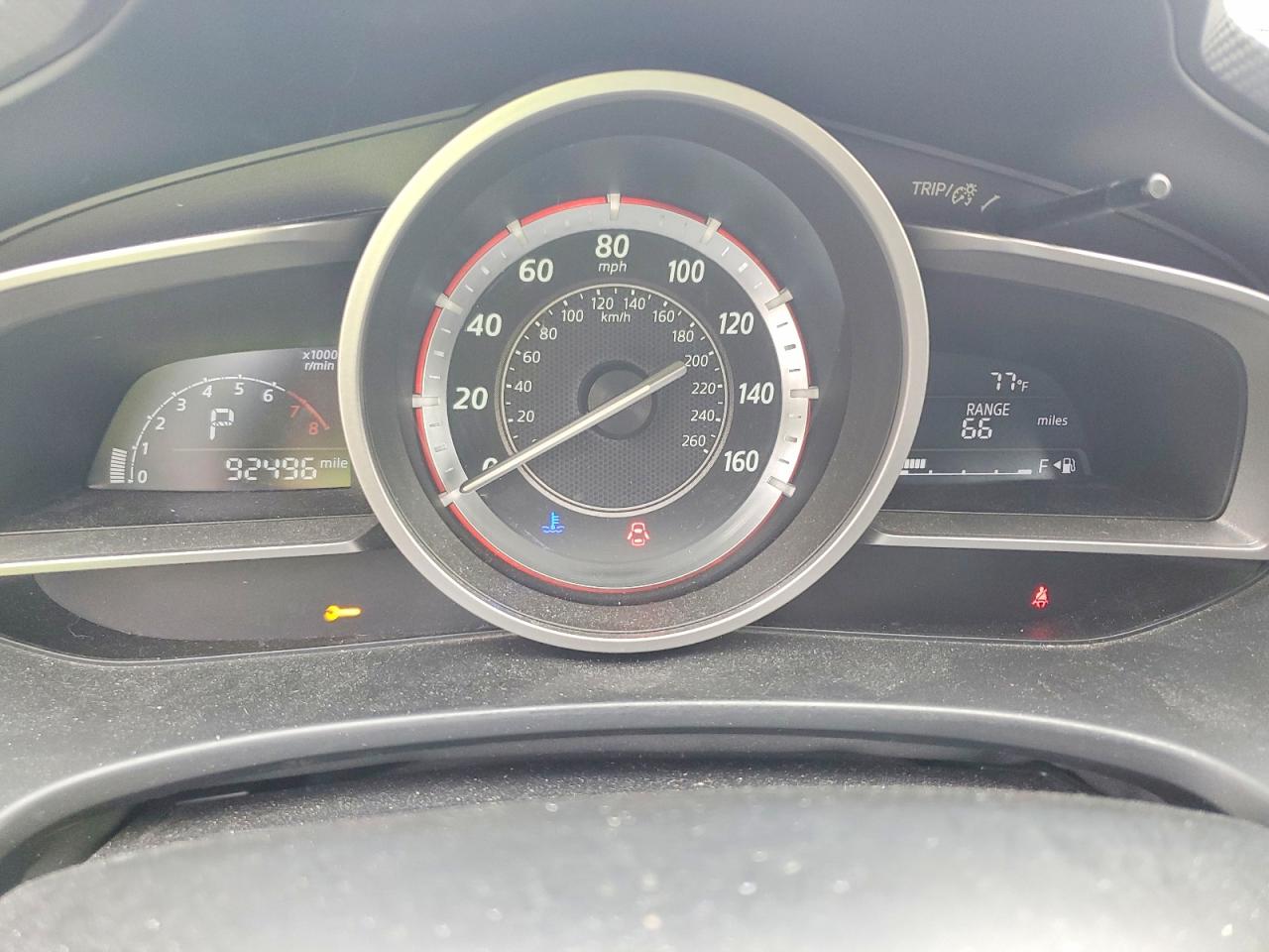 2016 MAZDA 3