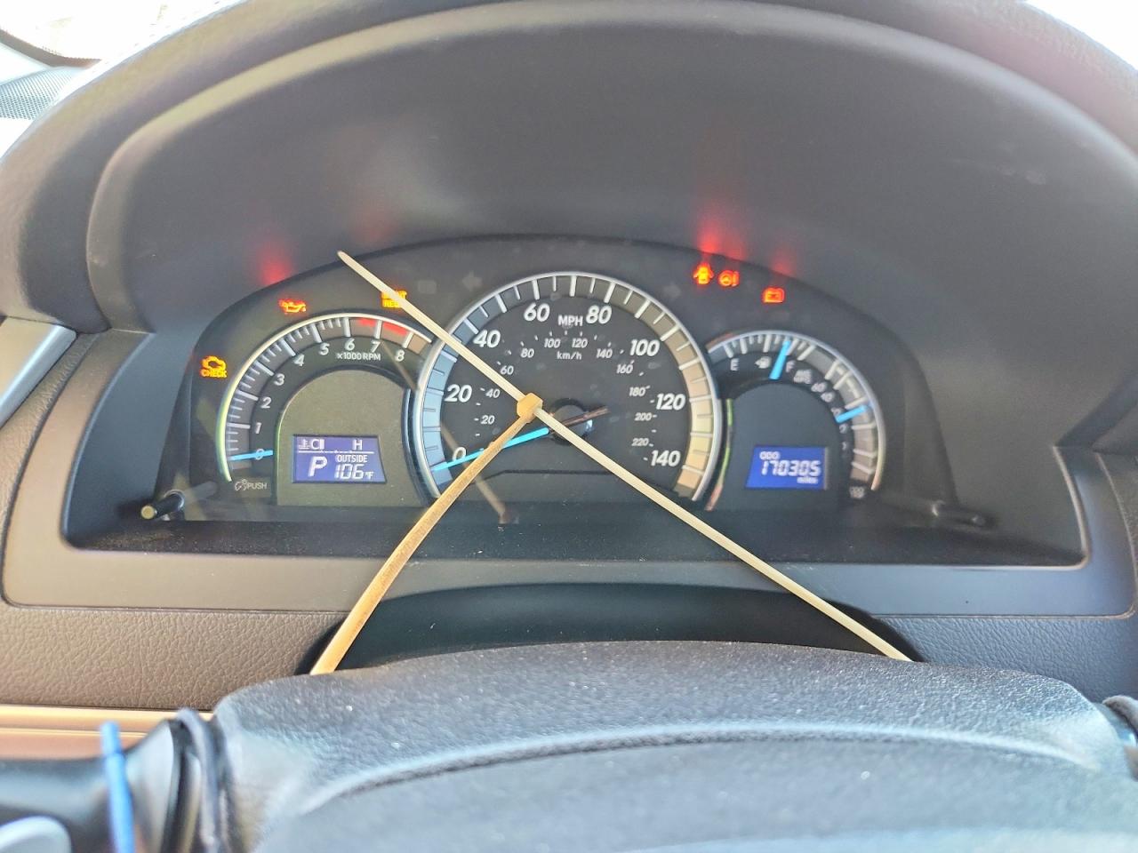 2014 TOYOTA CAMRY