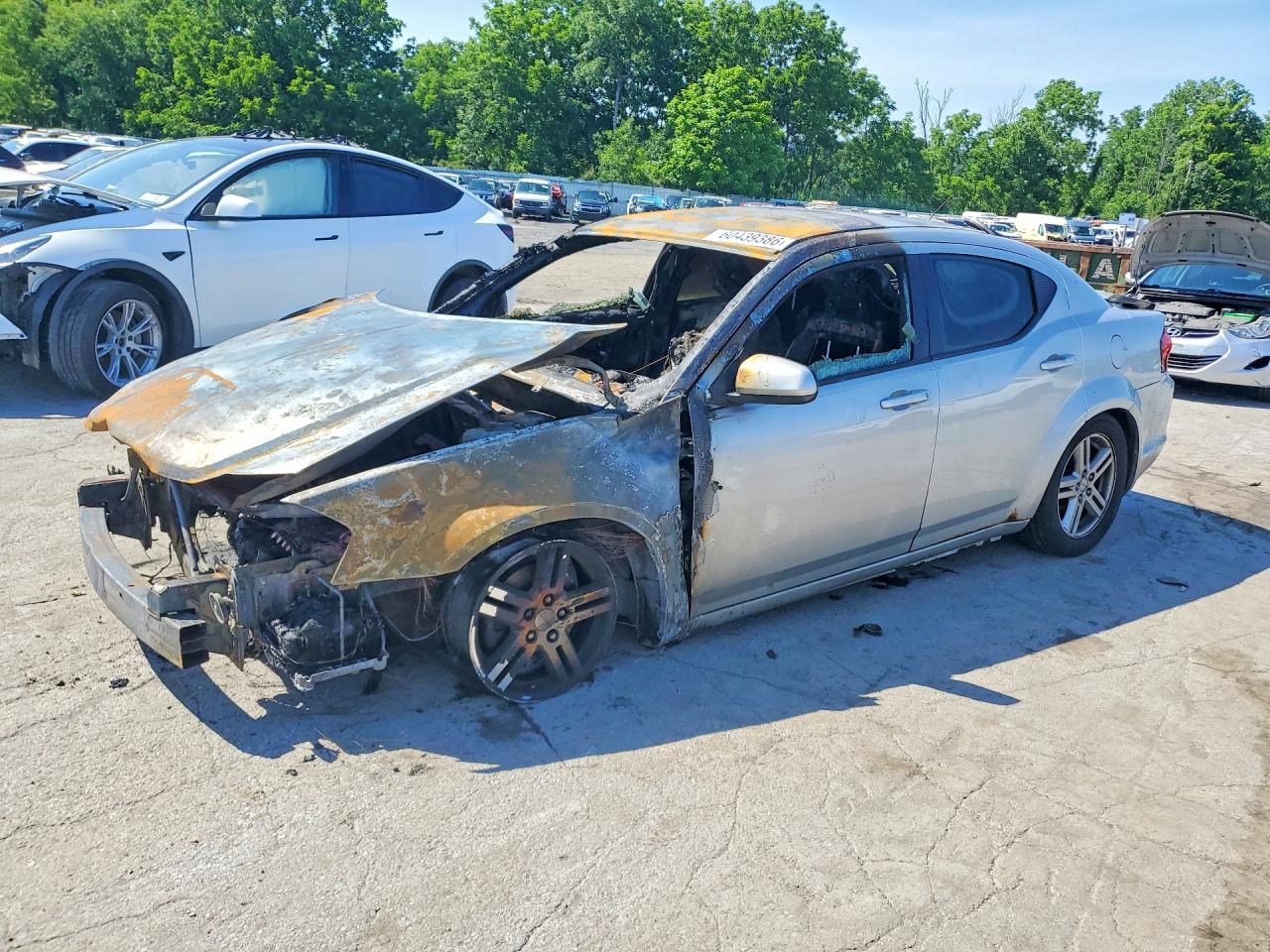 2012 DODGE AVENGER