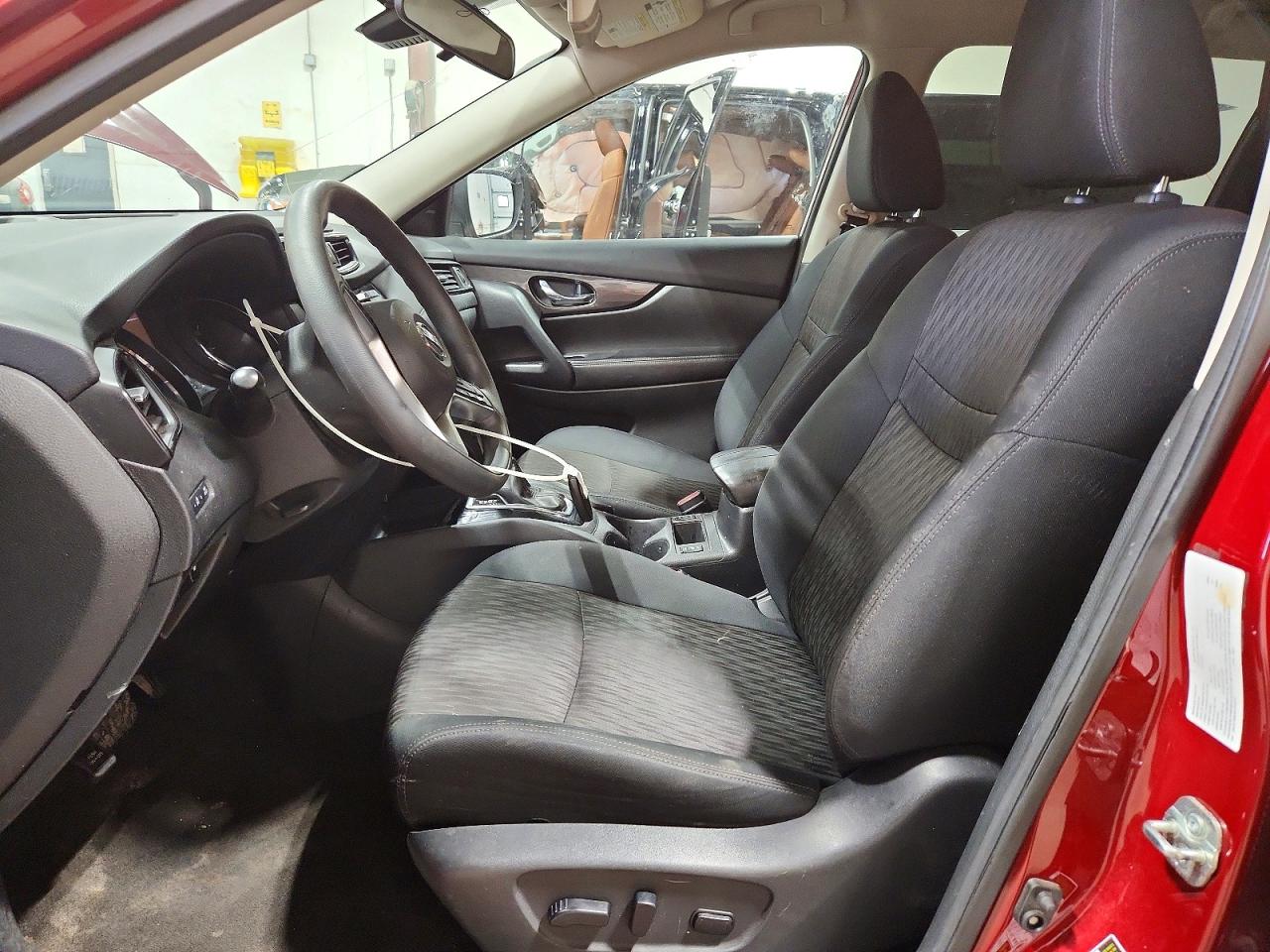 2019 NISSAN ROGUE