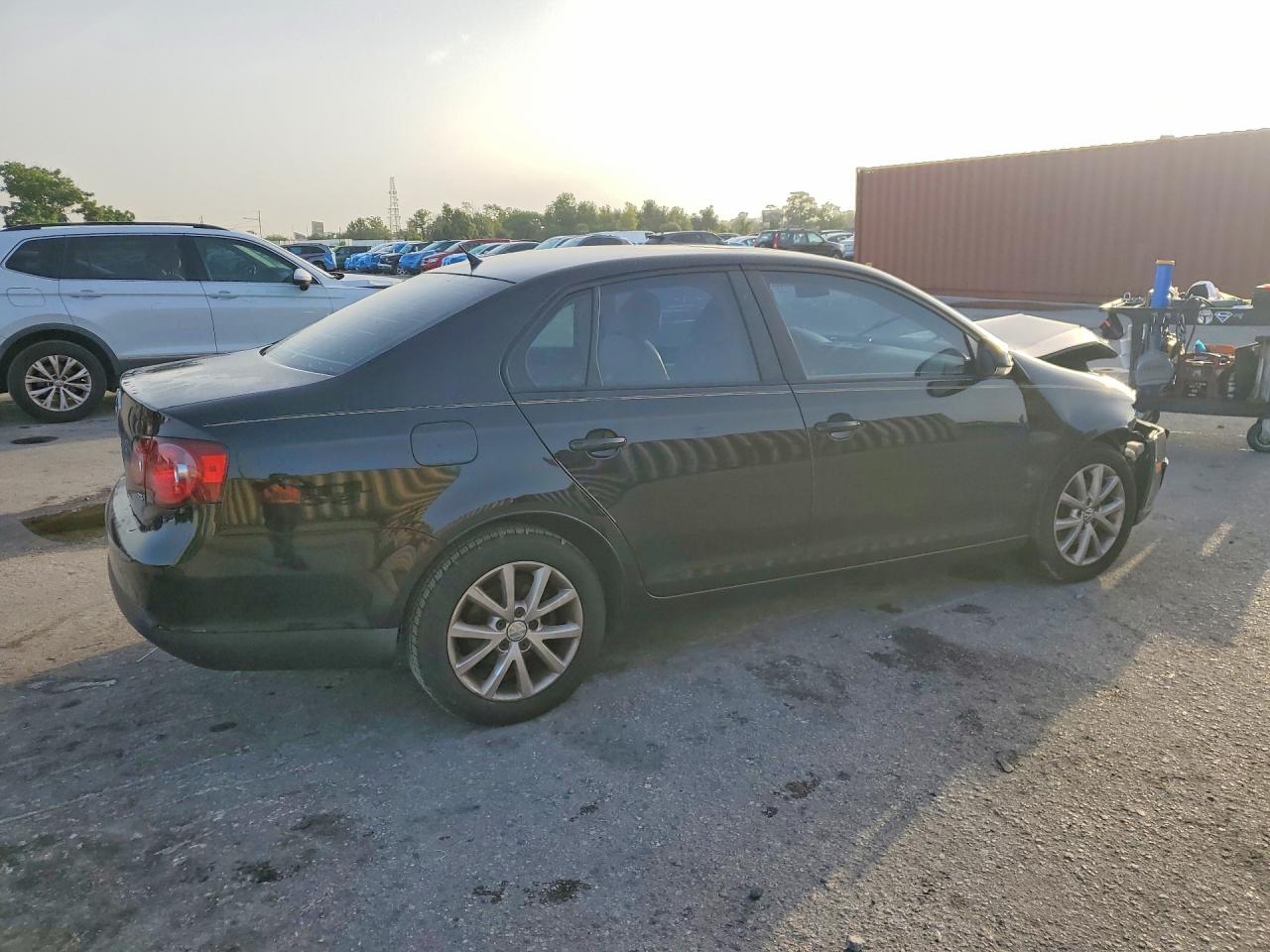 2010 VOLKSWAGEN JETTA