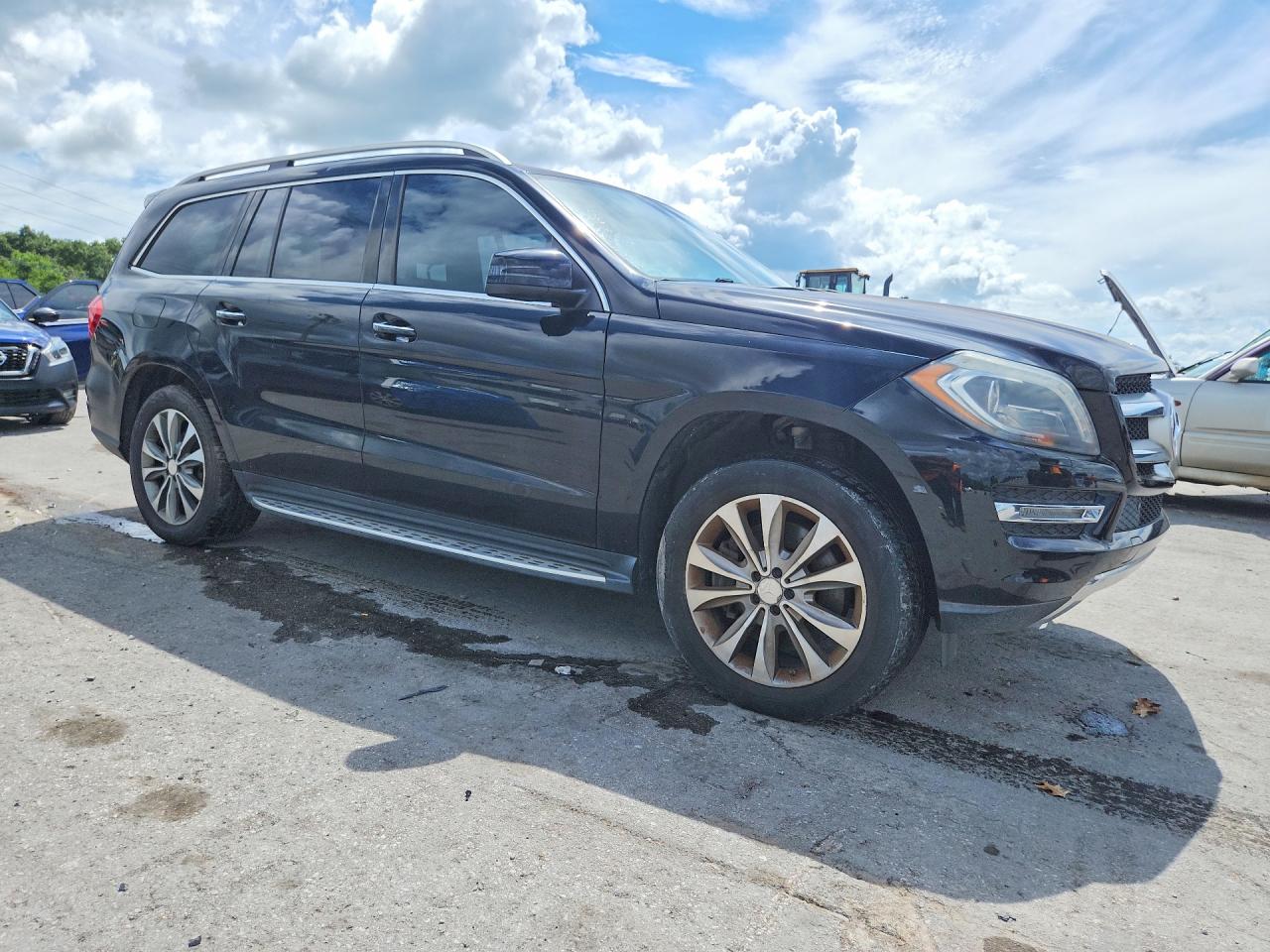 2013 MERCEDES-BENZ GL-CLASS