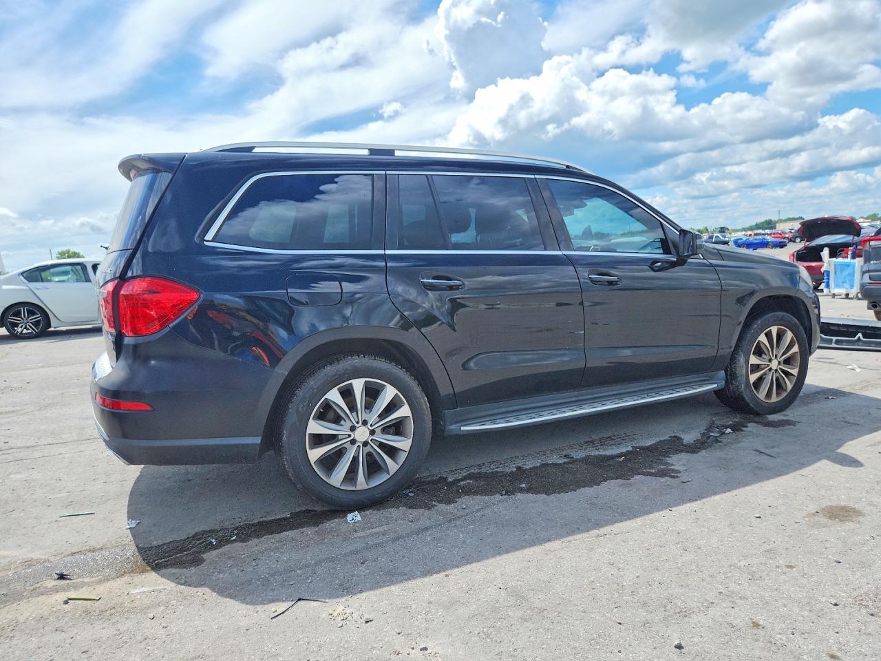 2013 MERCEDES-BENZ GL-CLASS
