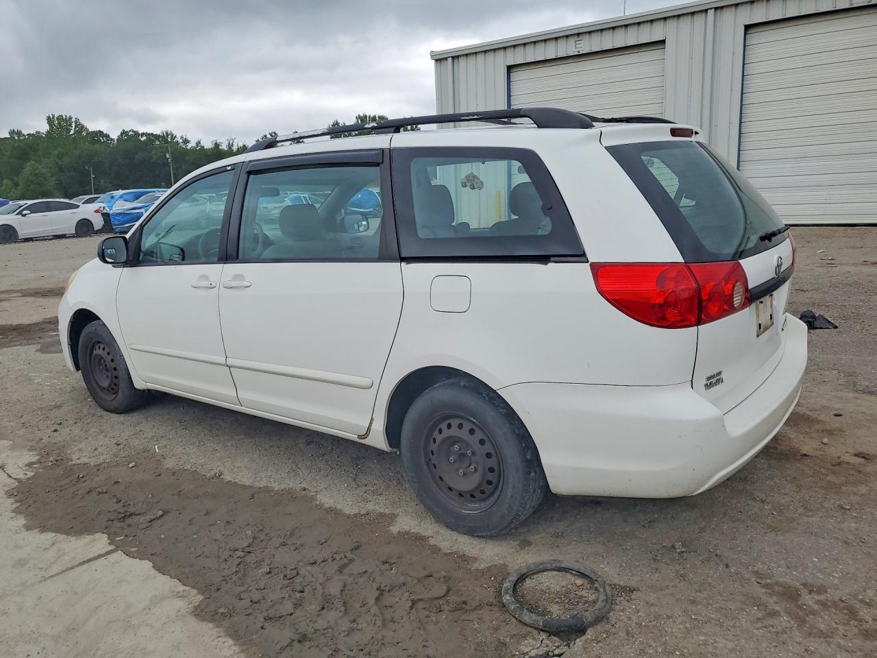 2006 TOYOTA SIENNA