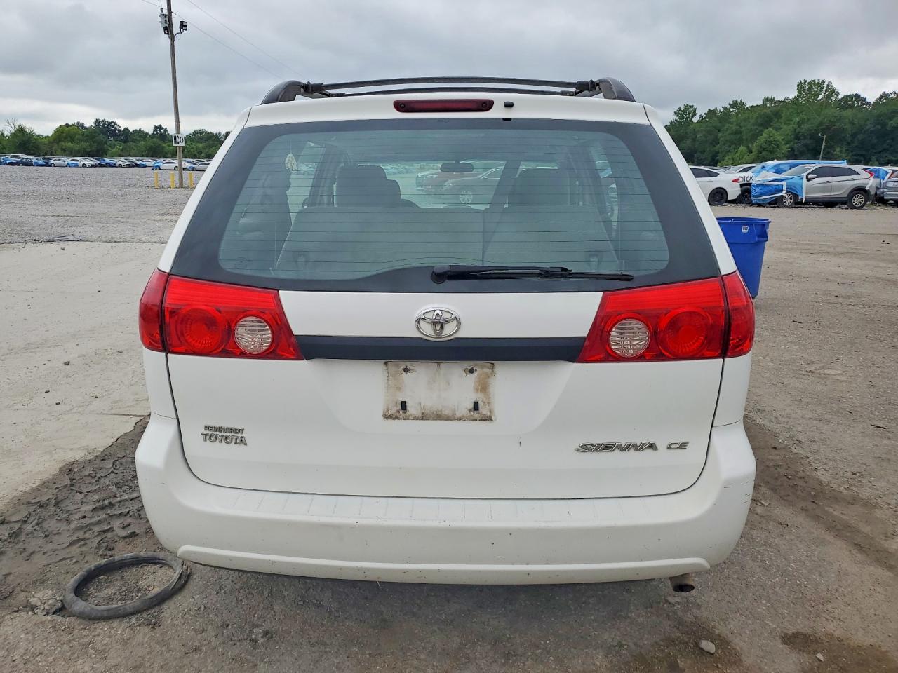 2006 TOYOTA SIENNA