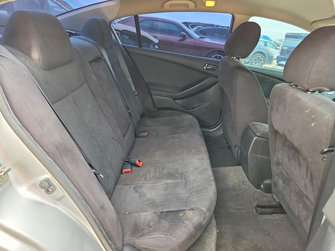 2012 NISSAN ALTIMA