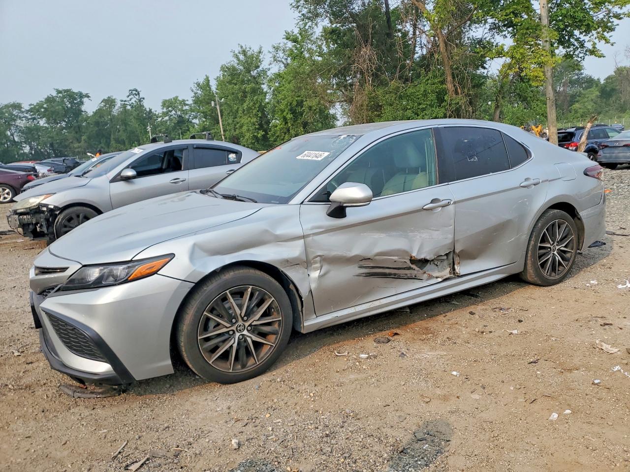 2022 TOYOTA CAMRY