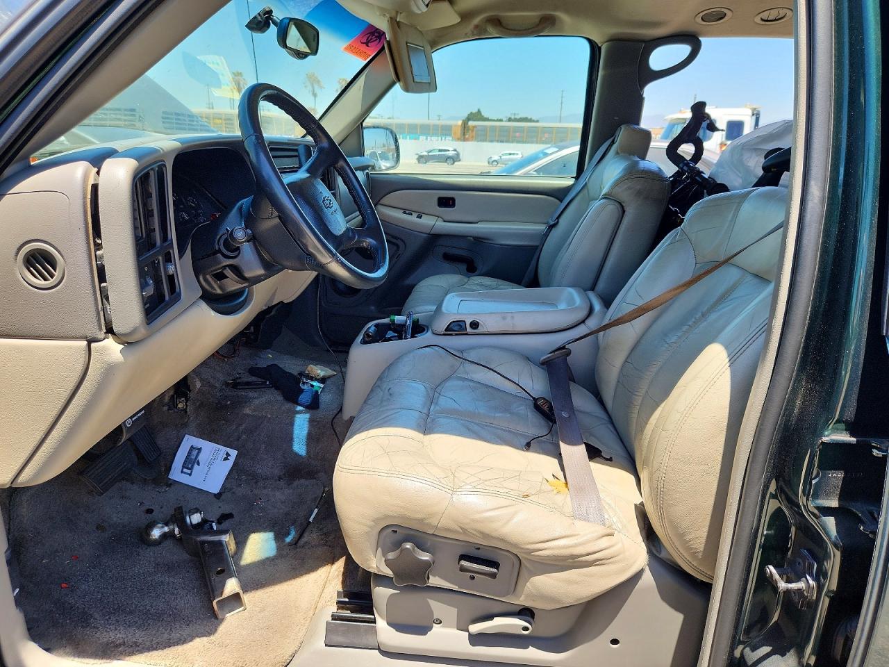 2001 CHEVROLET SUBURBAN