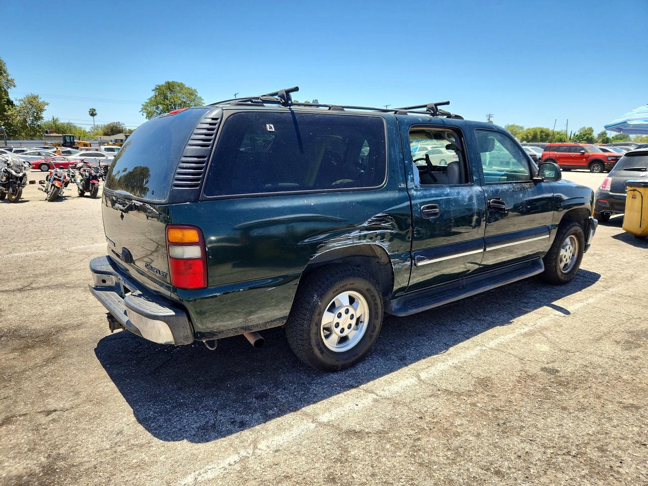 2001 CHEVROLET SUBURBAN