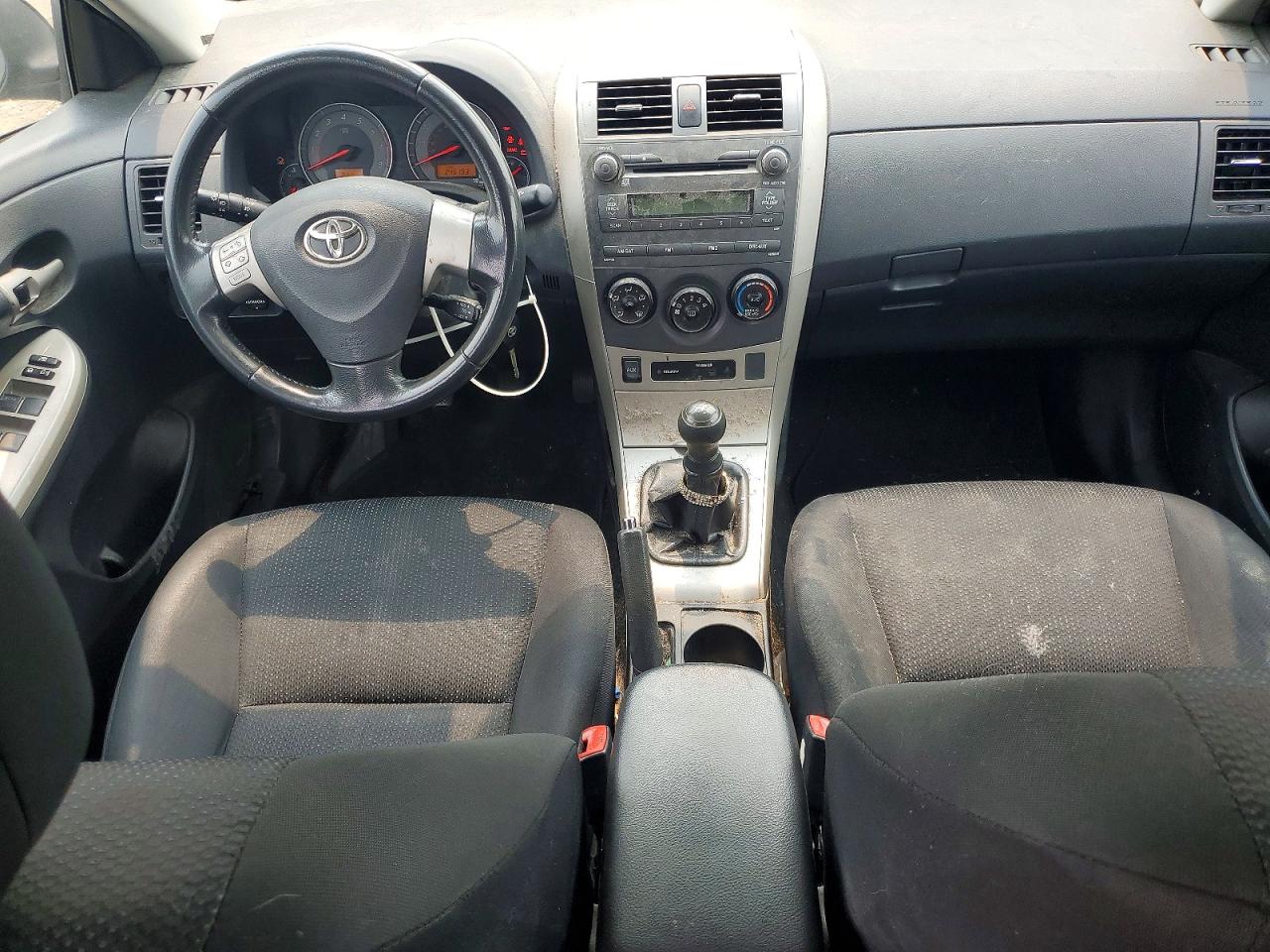 2010 TOYOTA COROLLA