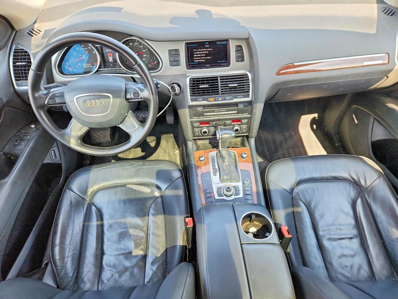 2012 AUDI Q7