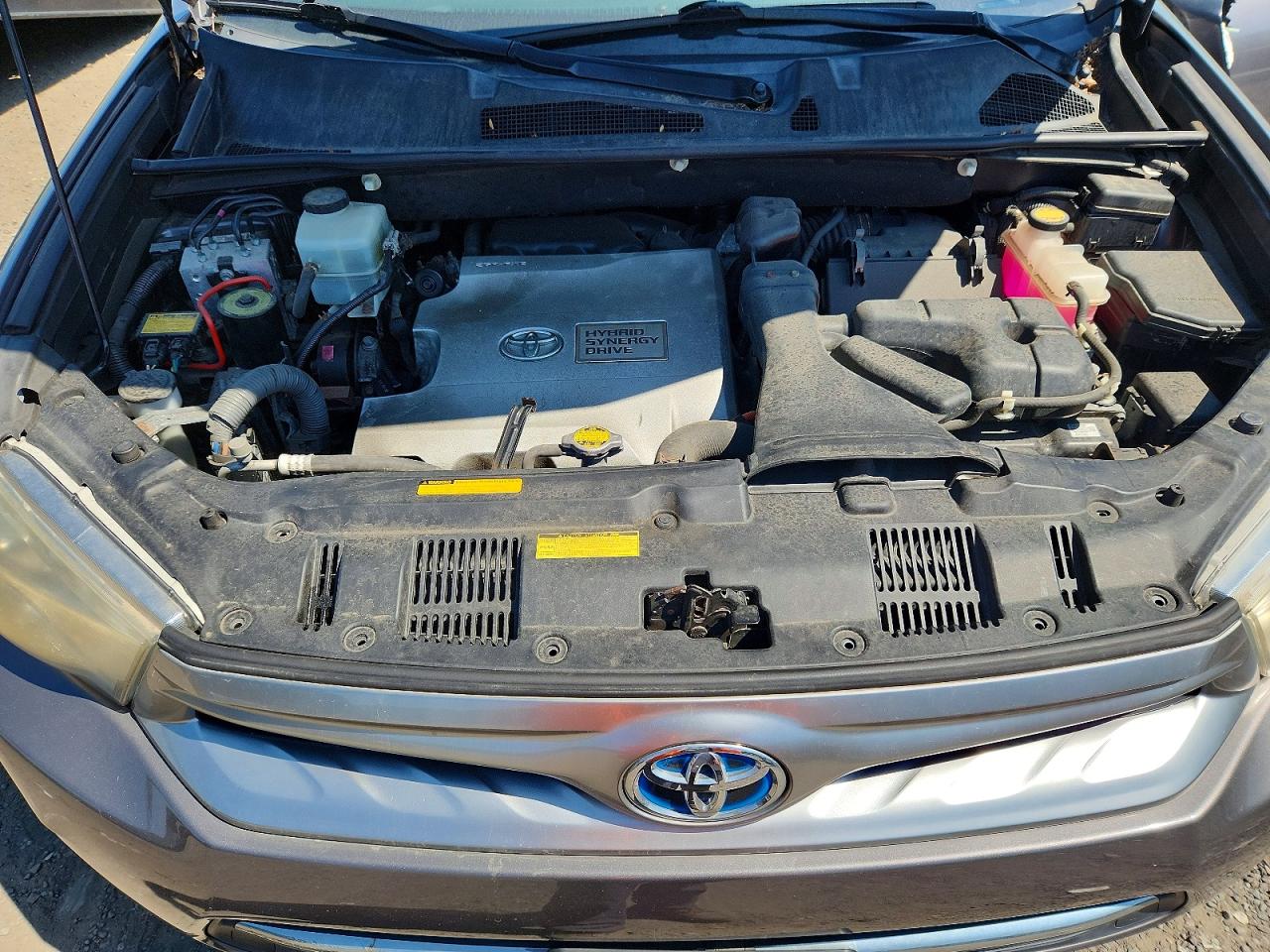 2011 TOYOTA HIGHLANDER