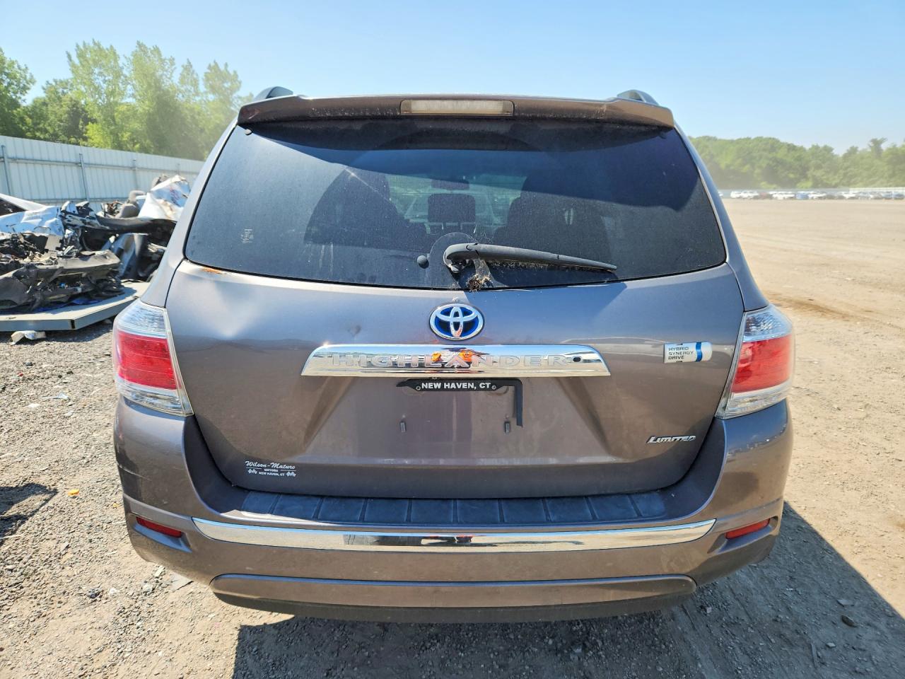 2011 TOYOTA HIGHLANDER
