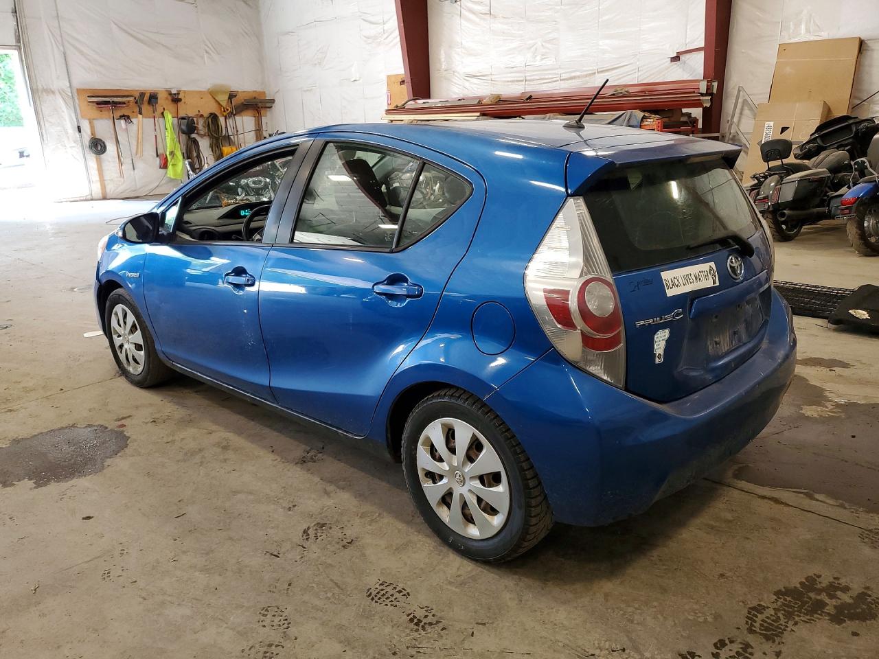 2013 TOYOTA PRIUS