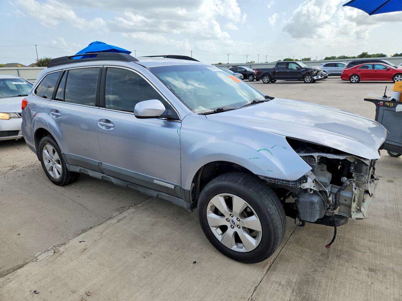 2012 SUBARU OUTBACK