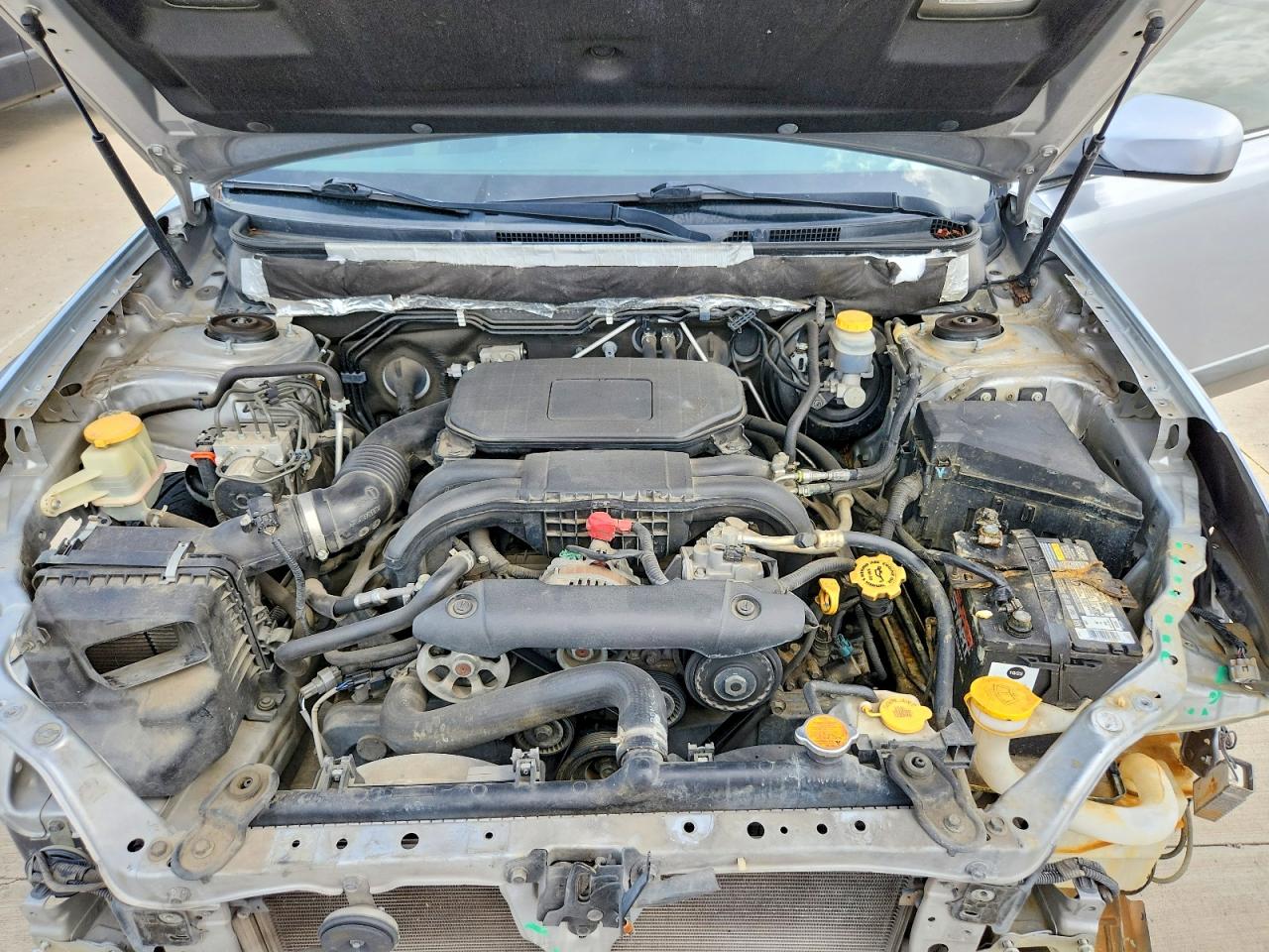 2012 SUBARU OUTBACK