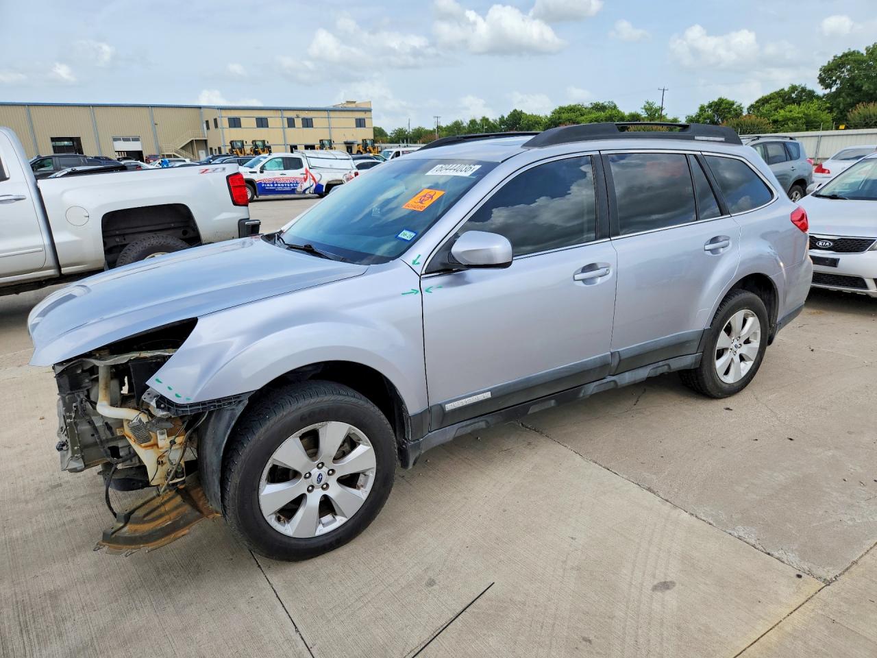 2012 SUBARU OUTBACK