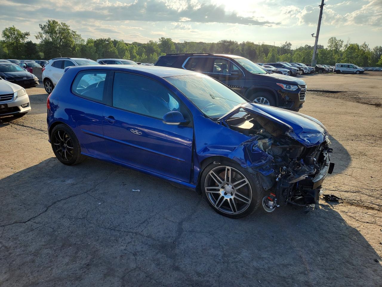 2008 VOLKSWAGEN R32