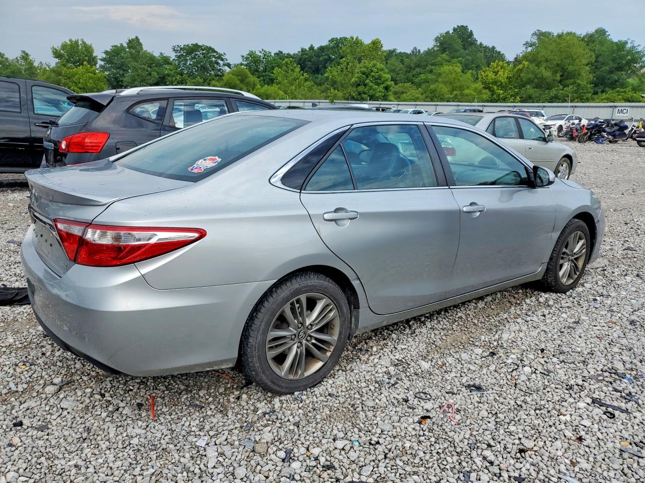 2017 TOYOTA CAMRY