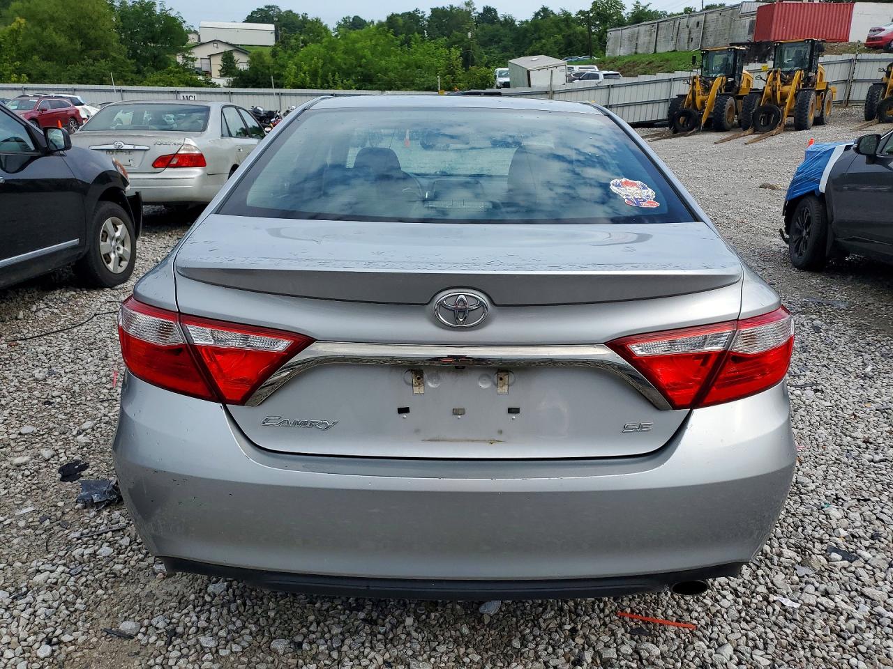 2017 TOYOTA CAMRY