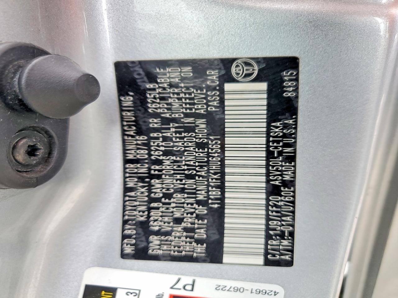 2017 TOYOTA CAMRY