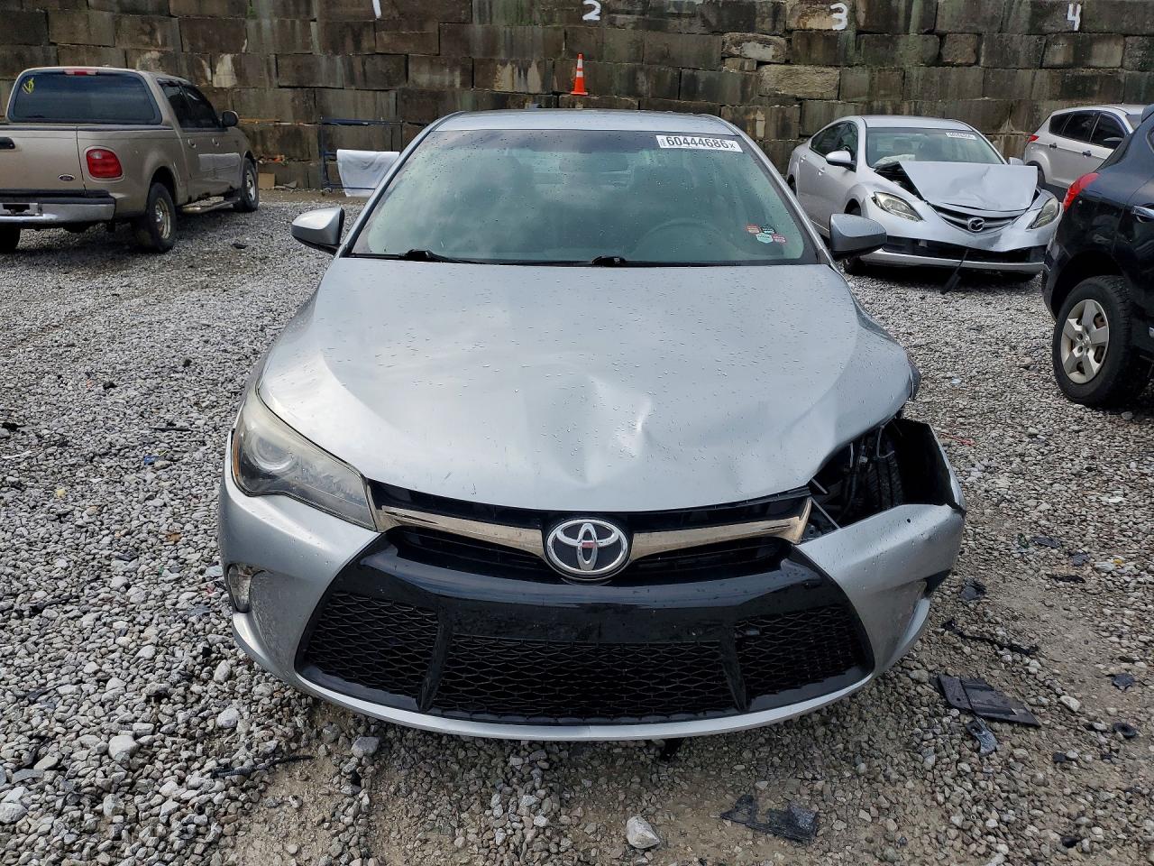 2017 TOYOTA CAMRY