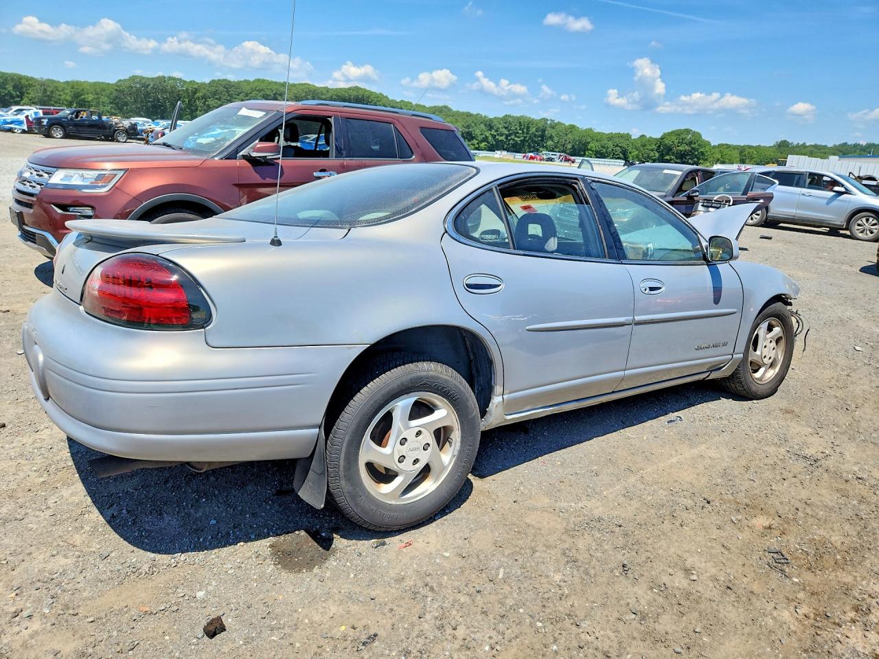 1999 PONTIAC GRANDPRIX