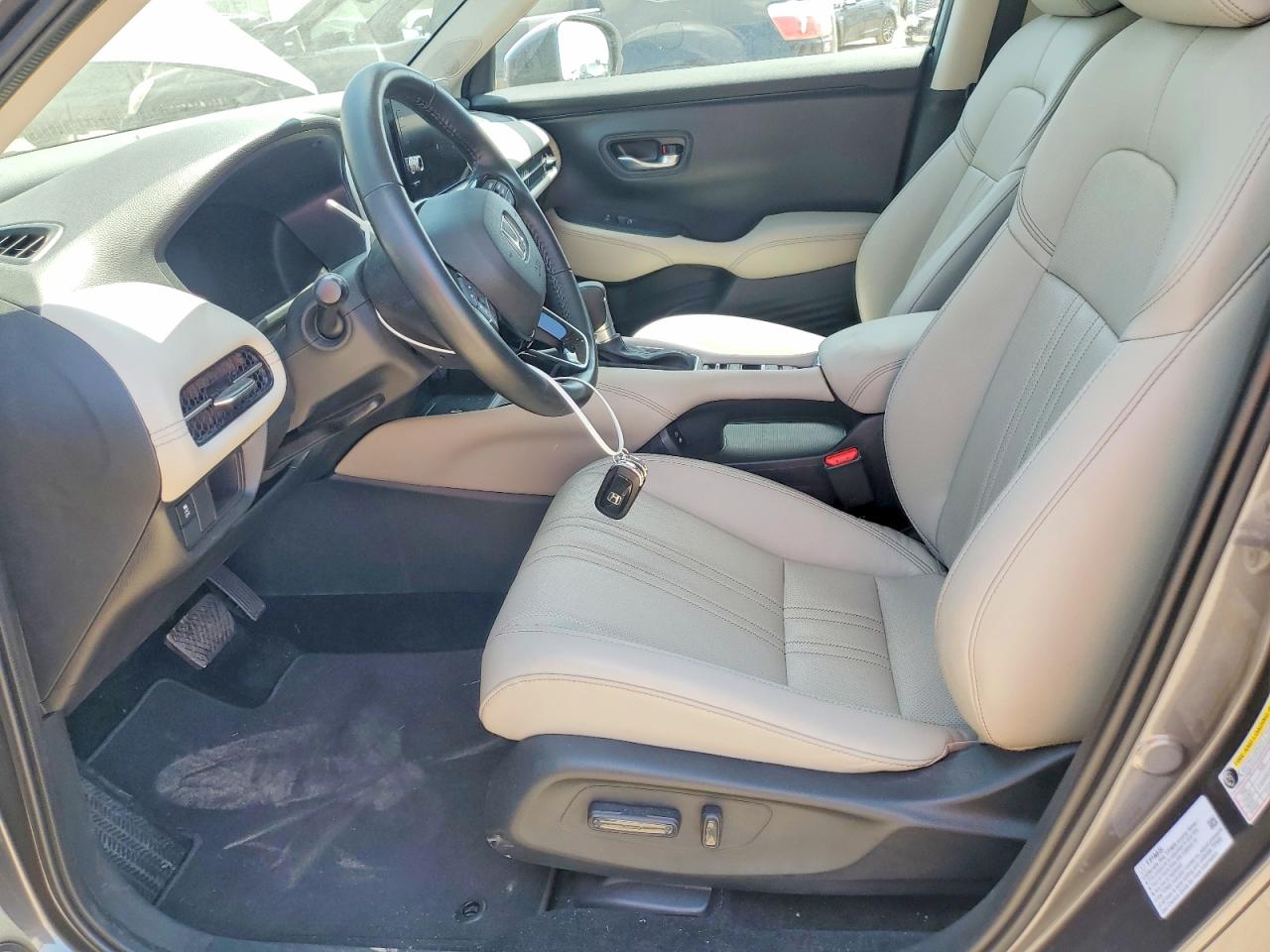 2025 HONDA HR-V