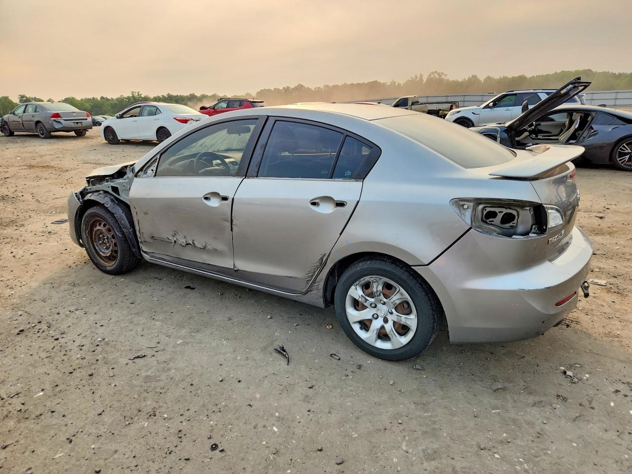 2012 MAZDA 3