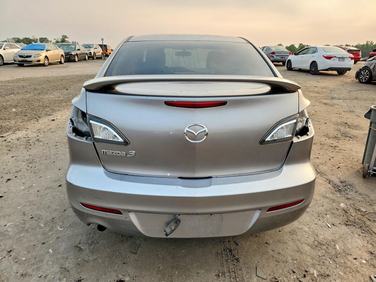 2012 MAZDA 3