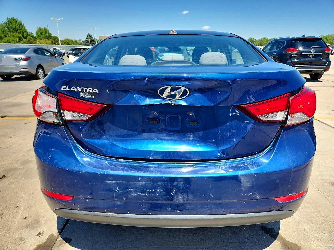 2016 HYUNDAI ELANTRA