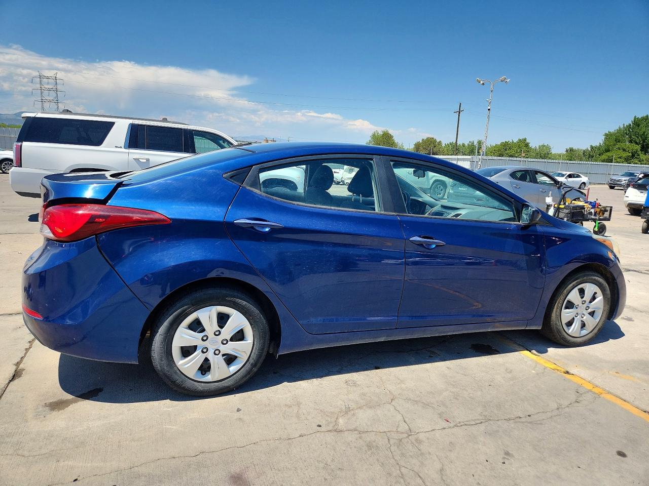 2016 HYUNDAI ELANTRA