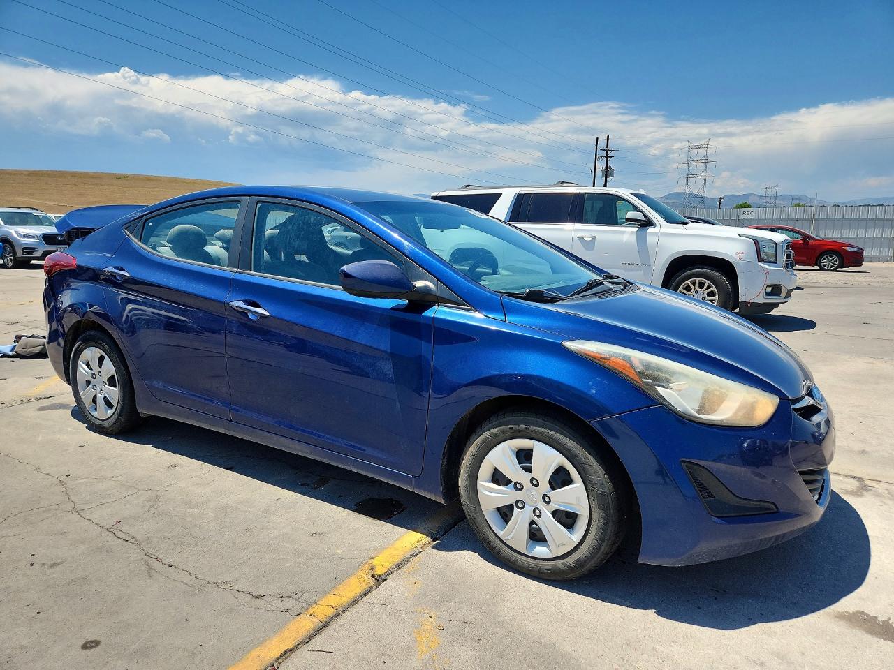 2016 HYUNDAI ELANTRA