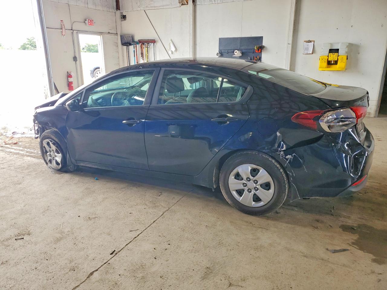 2017 KIA FORTE