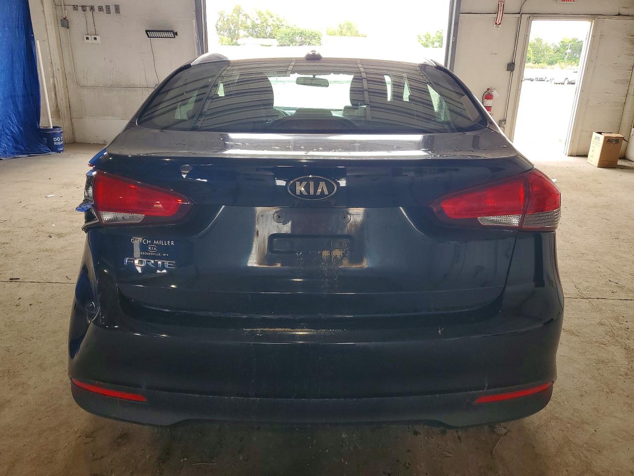 2017 KIA FORTE