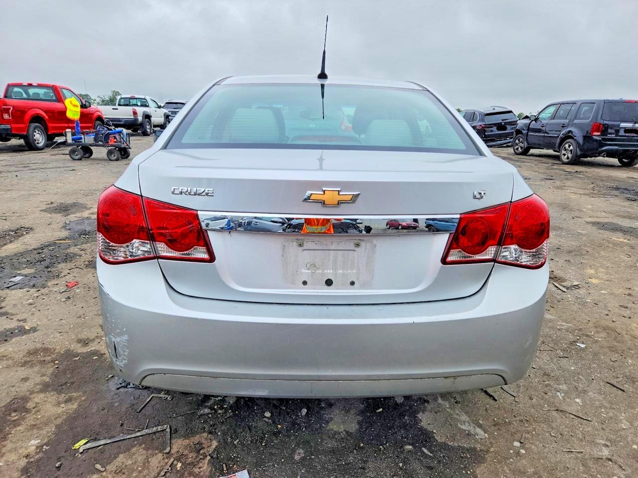 2014 CHEVROLET CRUZE
