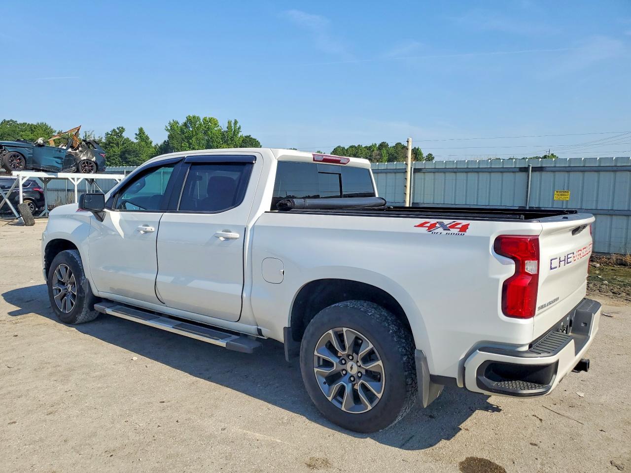 2022 CHEVROLET SILVERADO