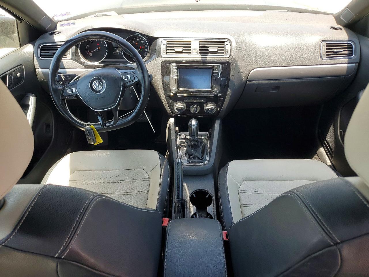 2016 VOLKSWAGEN JETTA