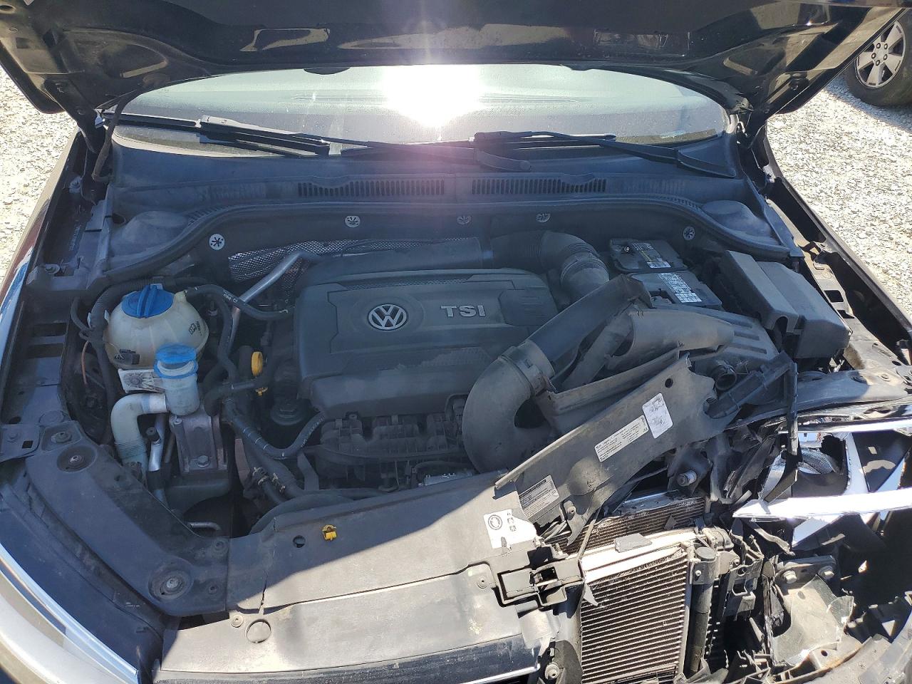 2016 VOLKSWAGEN JETTA