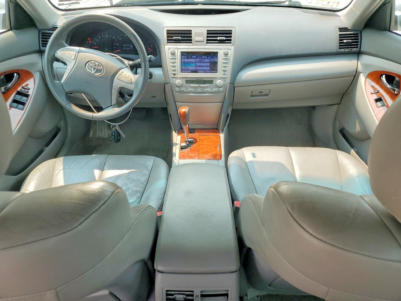 2011 TOYOTA CAMRY